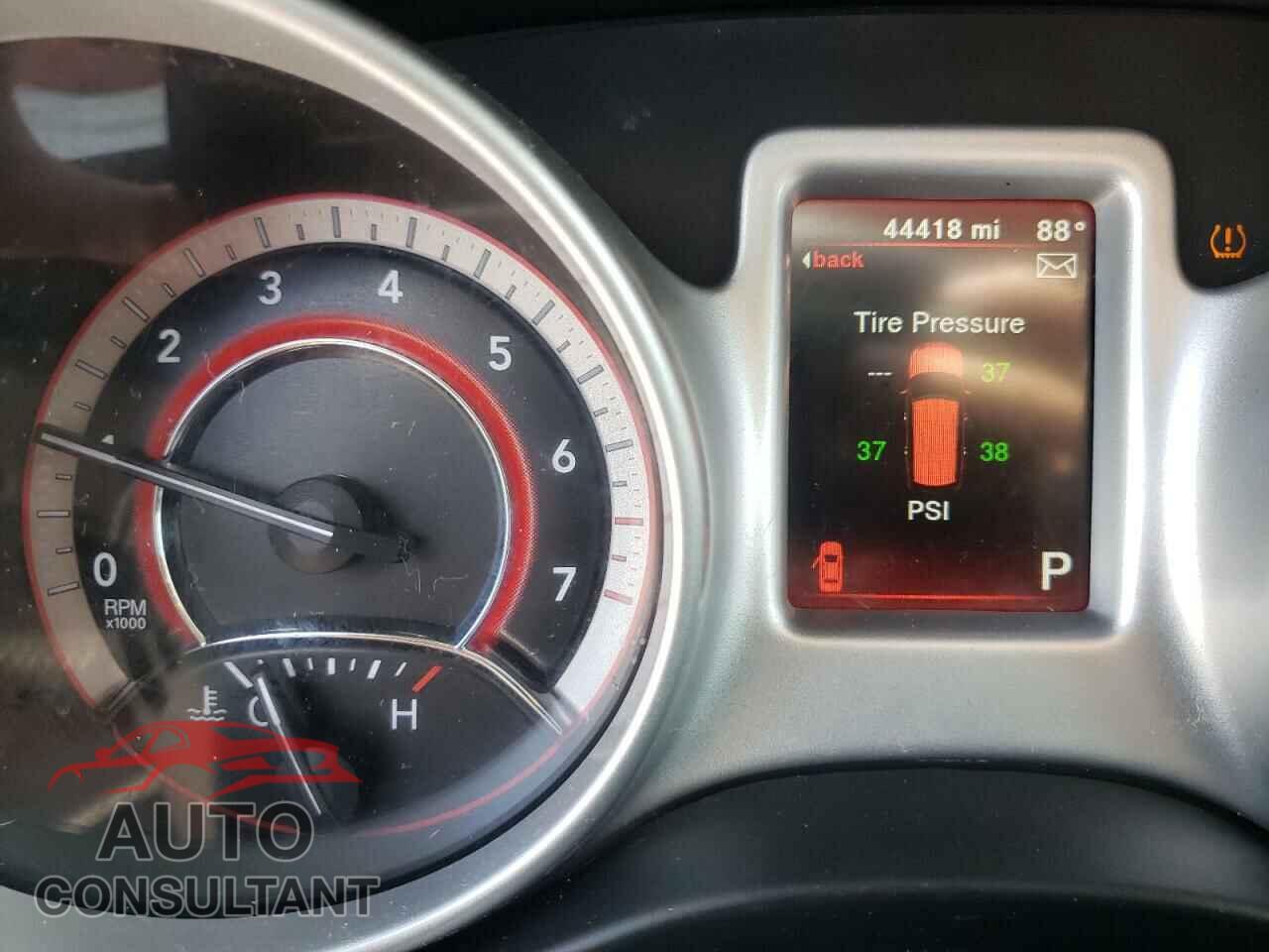 DODGE JOURNEY 2019 - 3C4PDCBB2KT758835