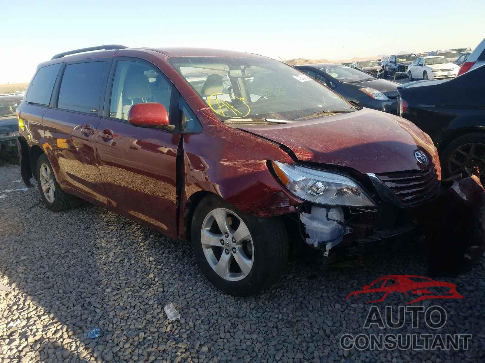 TOYOTA SIENNA 2017 - 5TDKZ3DC5HS898396