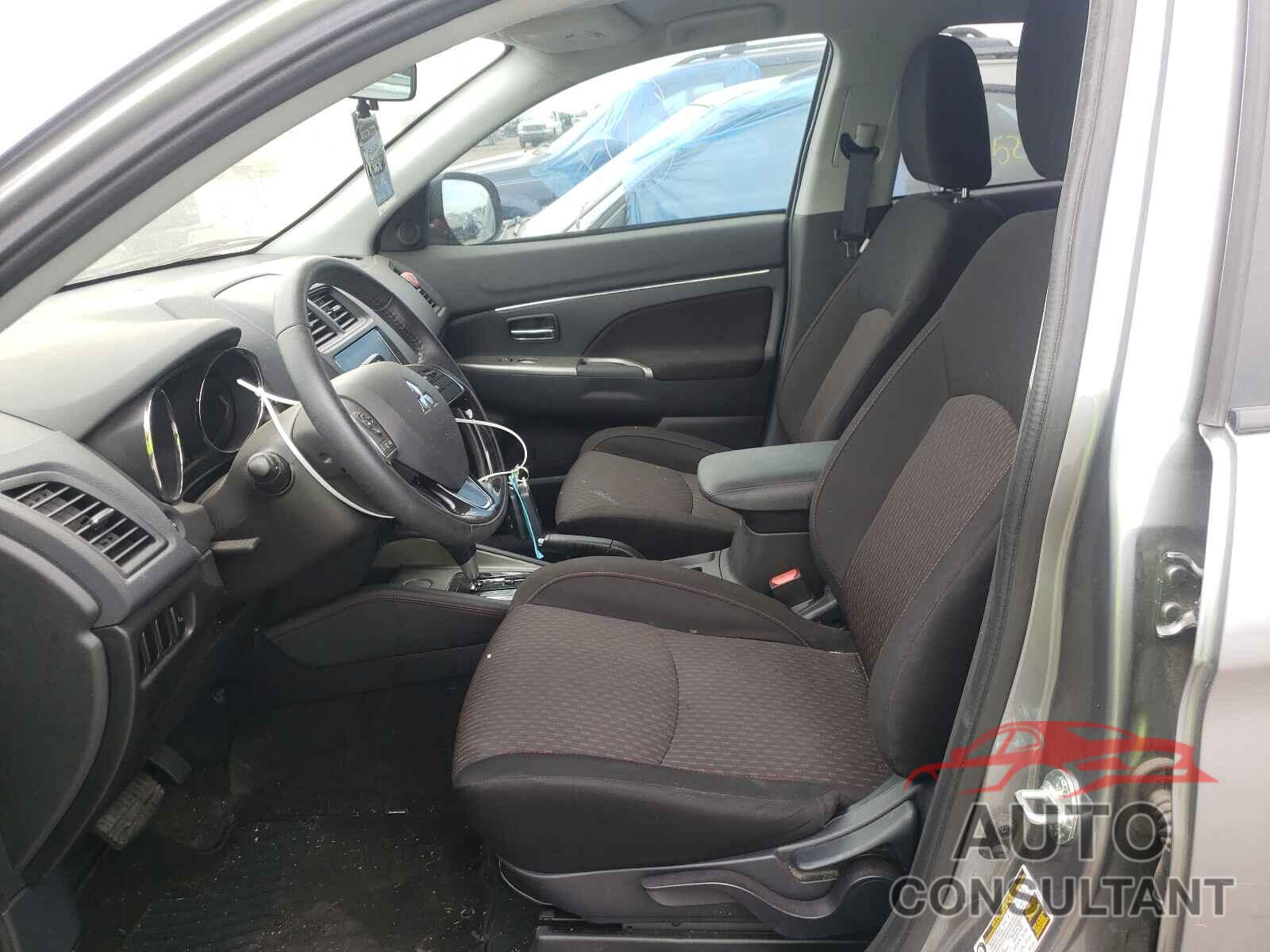 MITSUBISHI OUTLANDER 2019 - JA4AP4AU6KU007646
