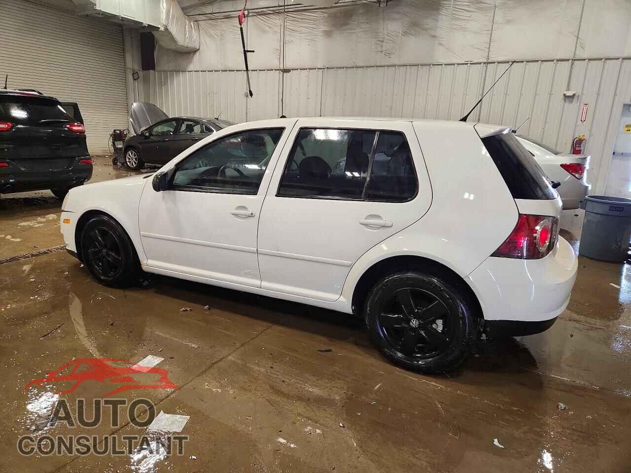 VOLKSWAGEN GOLF 2010 - 9BWEL4BE6A4003837