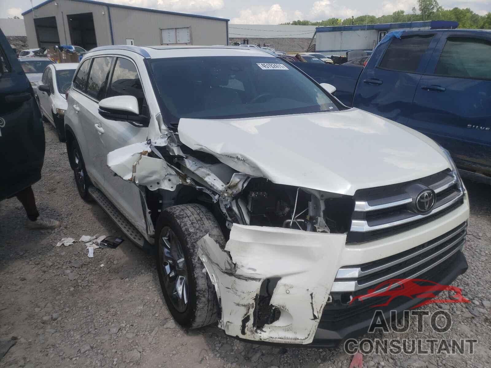 TOYOTA HIGHLANDER 2018 - 5TDDZRFH2JS806364