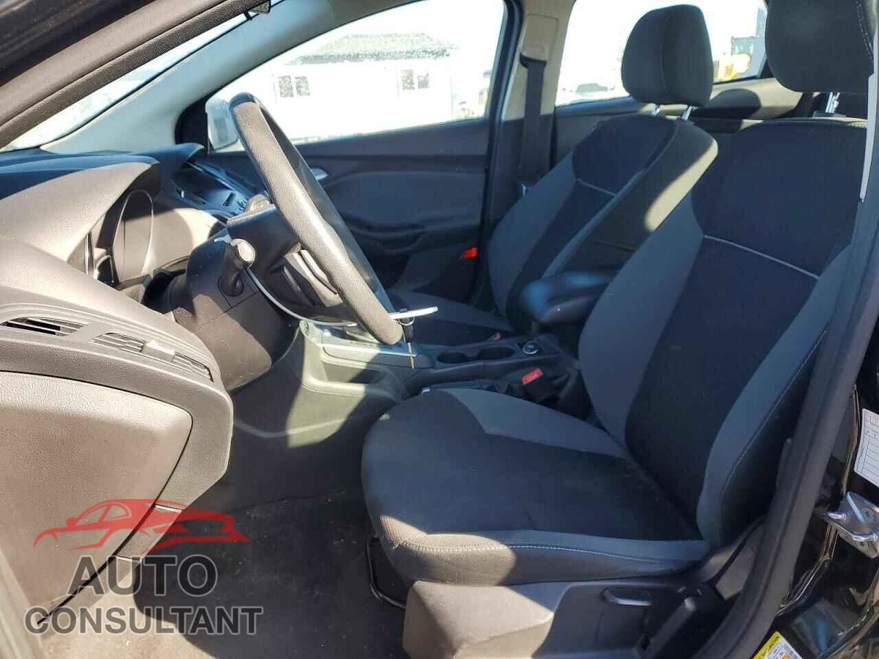 FORD FOCUS 2014 - 1FADP3F27EL455785