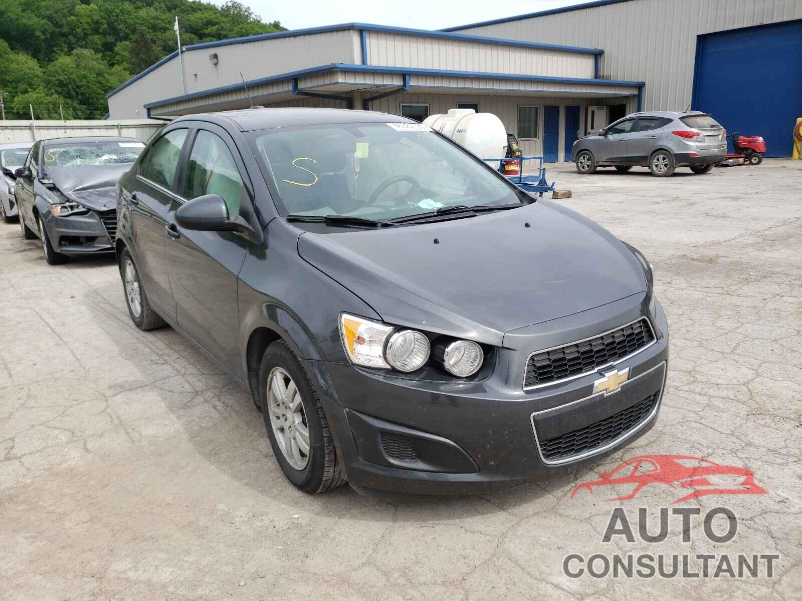 CHEVROLET SONIC 2016 - 1G1JC5SG4G4166858