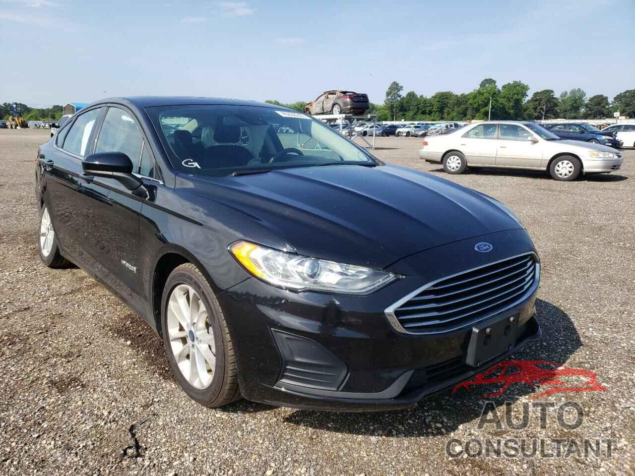 FORD FUSION 2019 - 3FA6P0LU9KR180933