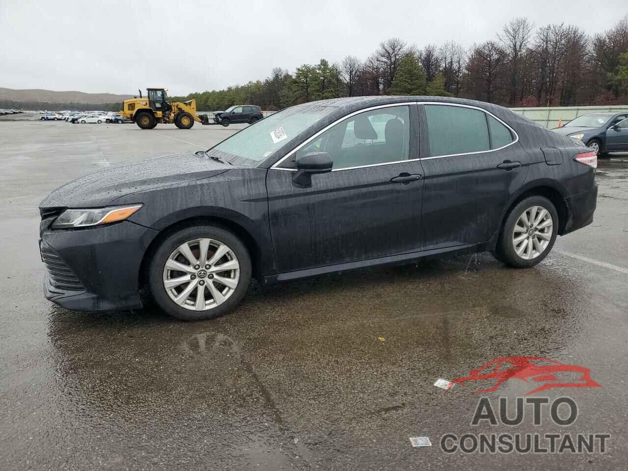 TOYOTA CAMRY 2018 - 4T1B11HK7JU140473