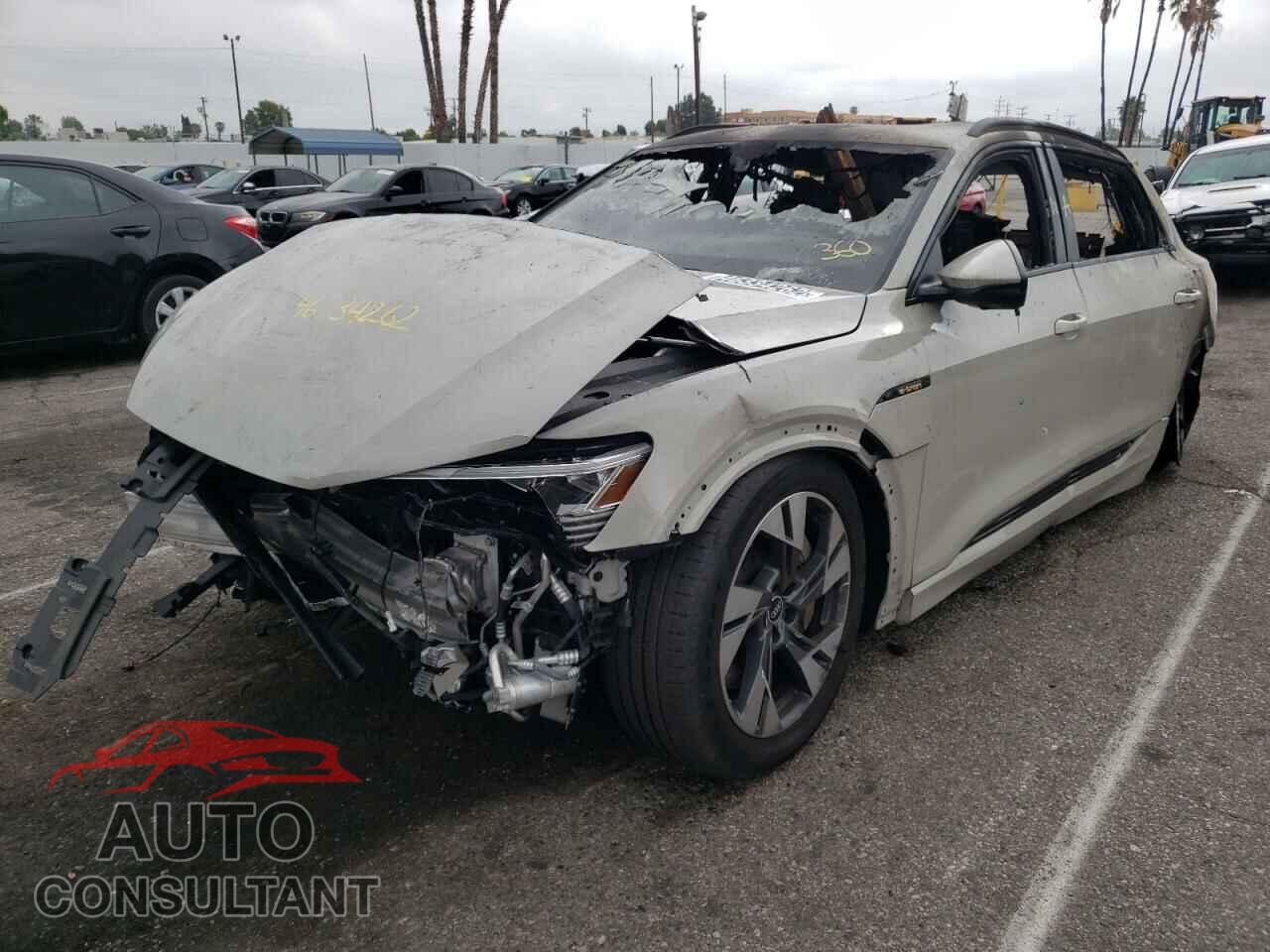 AUDI E-TRON 2021 - WA1AAAGEXMB021810