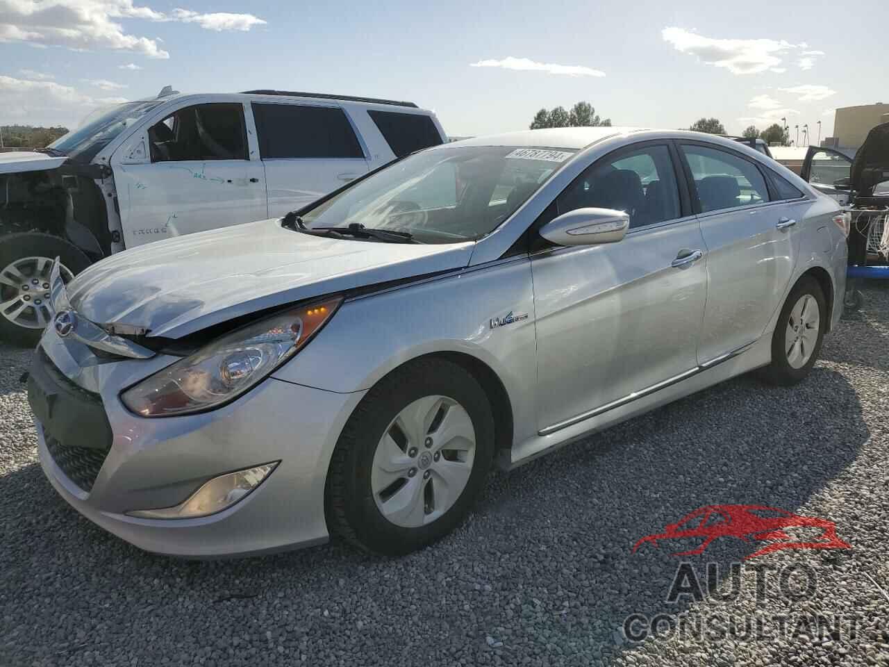 HYUNDAI SONATA 2013 - KMHEC4A45DA084494