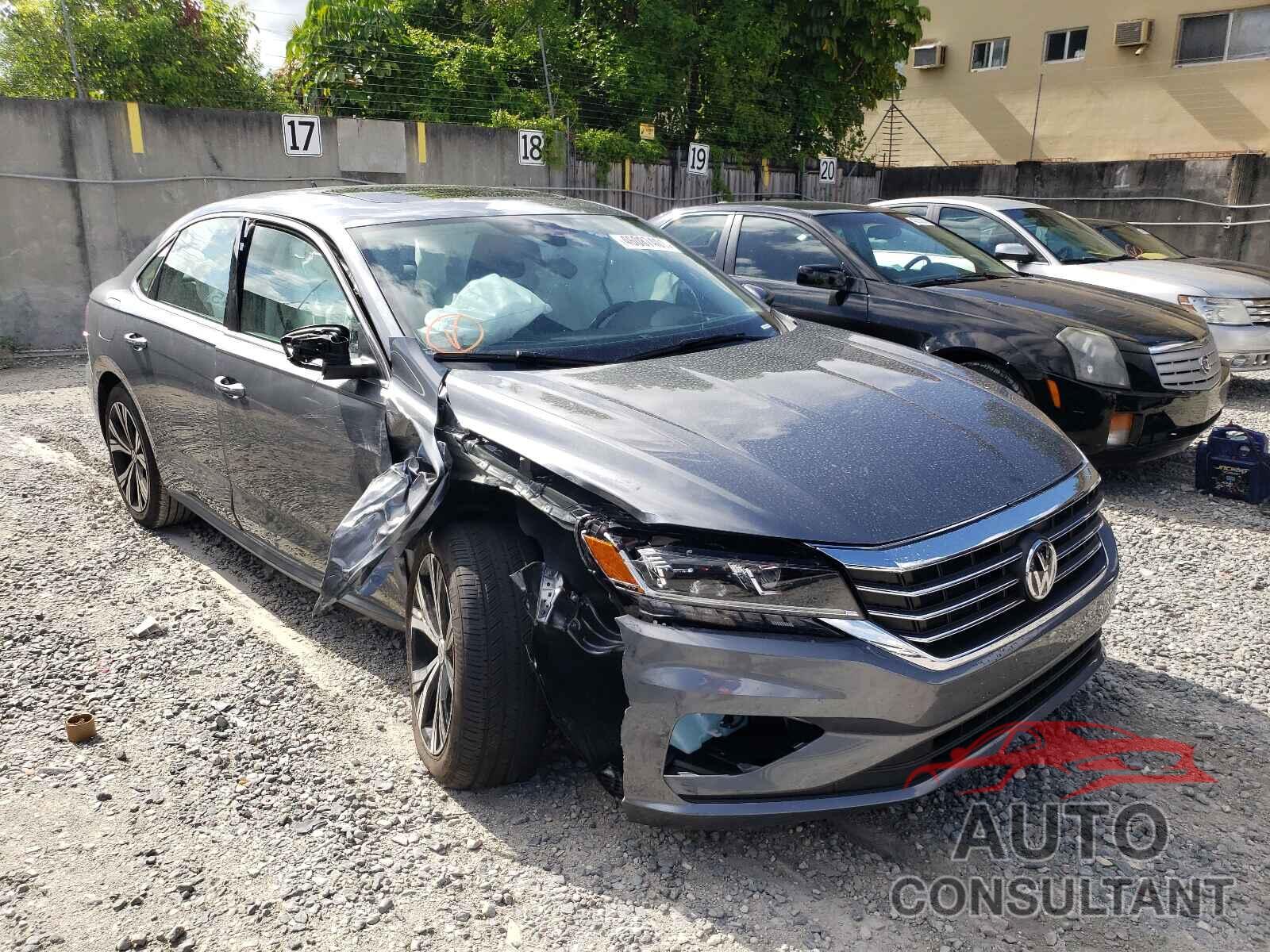 VOLKSWAGEN PASSAT 2021 - 1VWSA7A39MC001740