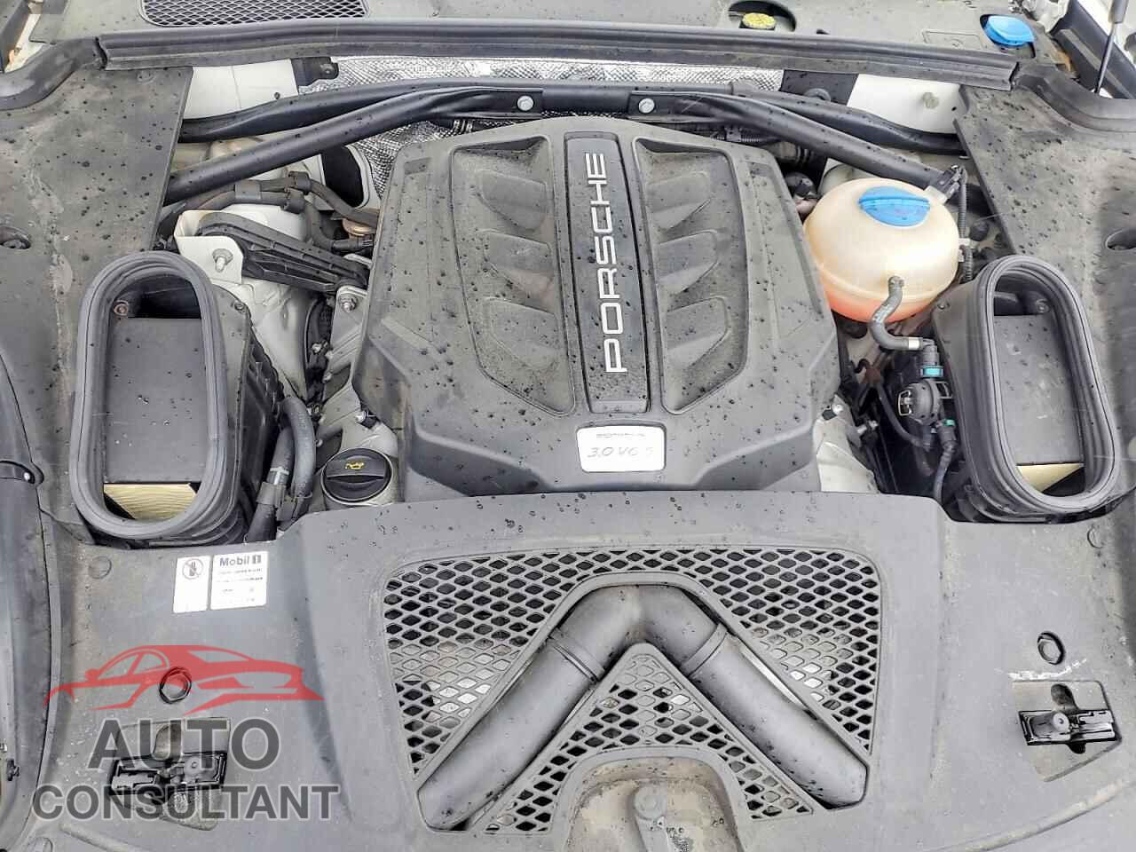 PORSCHE MACAN 2015 - WP1AB2A5XFLB43175