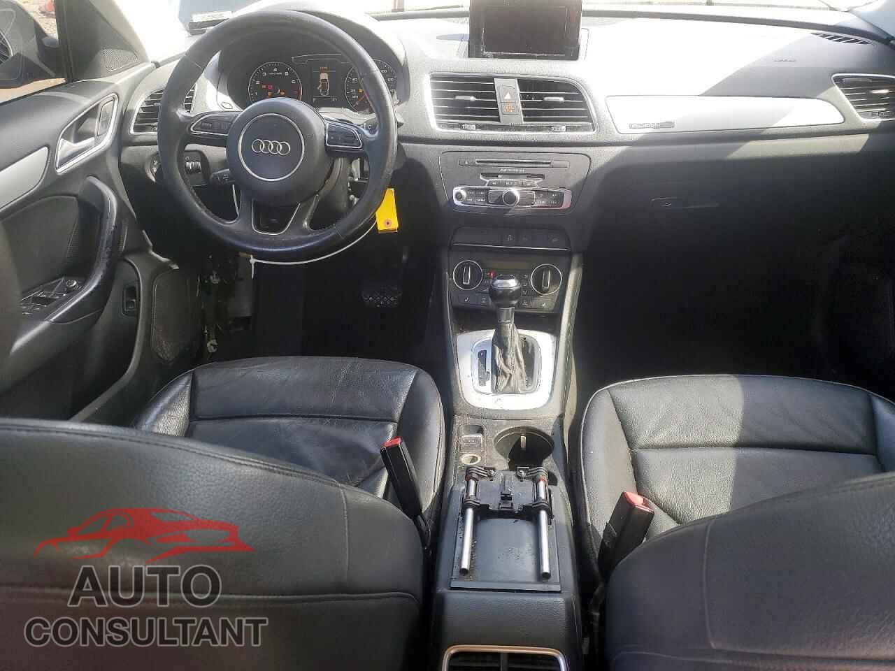 AUDI Q3 2017 - WA1ECCFS5HR014825
