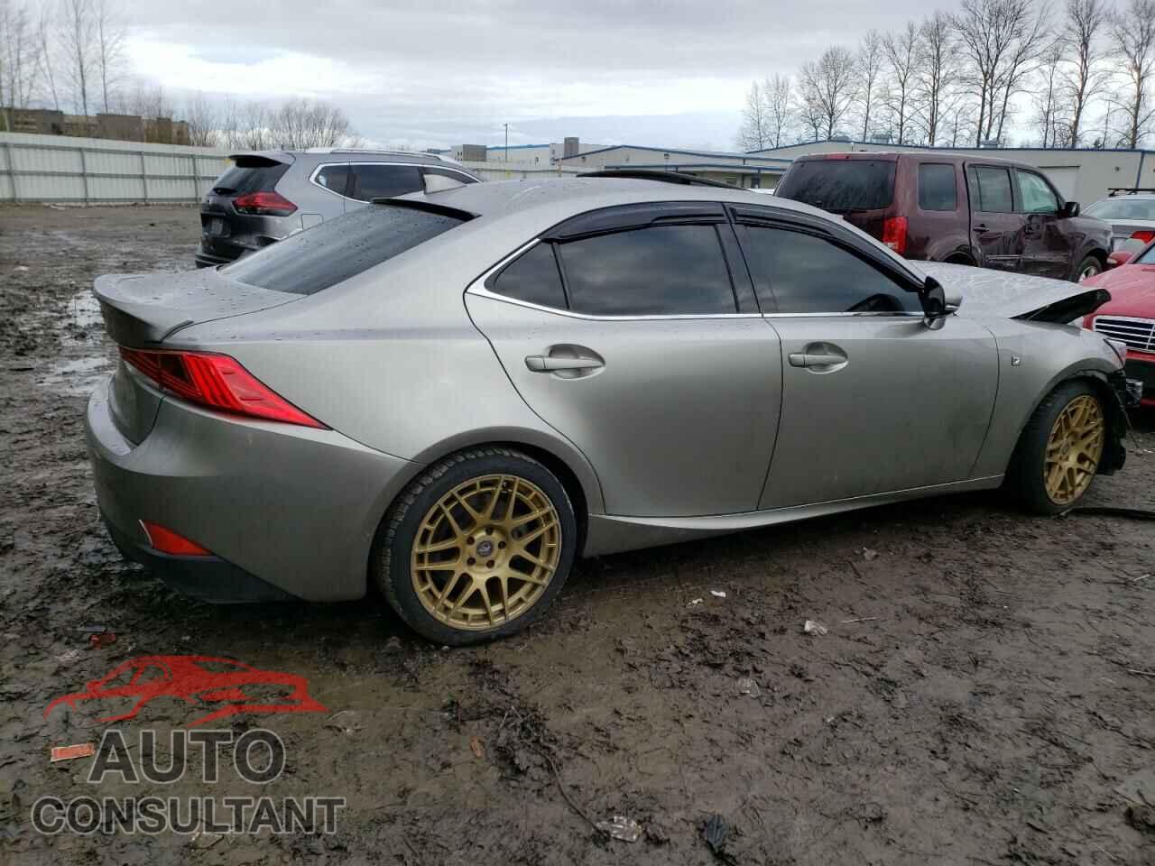 LEXUS IS 2018 - JTHC81D25J5032999