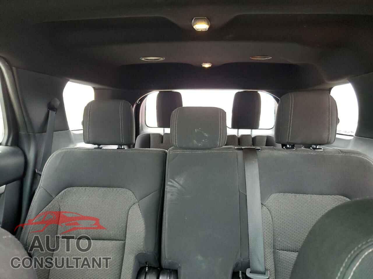 FORD EXPLORER 2016 - 1FM5K7D82GGA25018