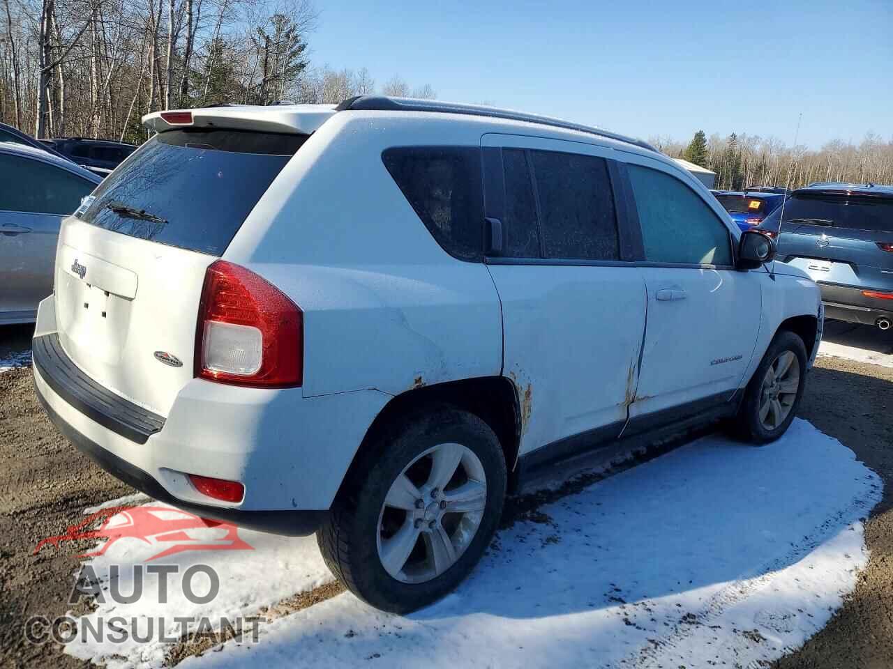 JEEP COMPASS 2011 - 1J4NF4FB0BD136543