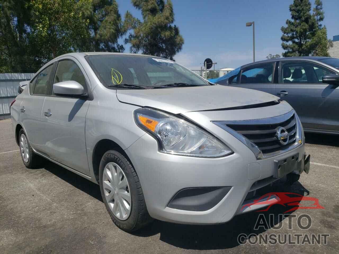NISSAN VERSA 2017 - 3N1CN7AP0HK412977