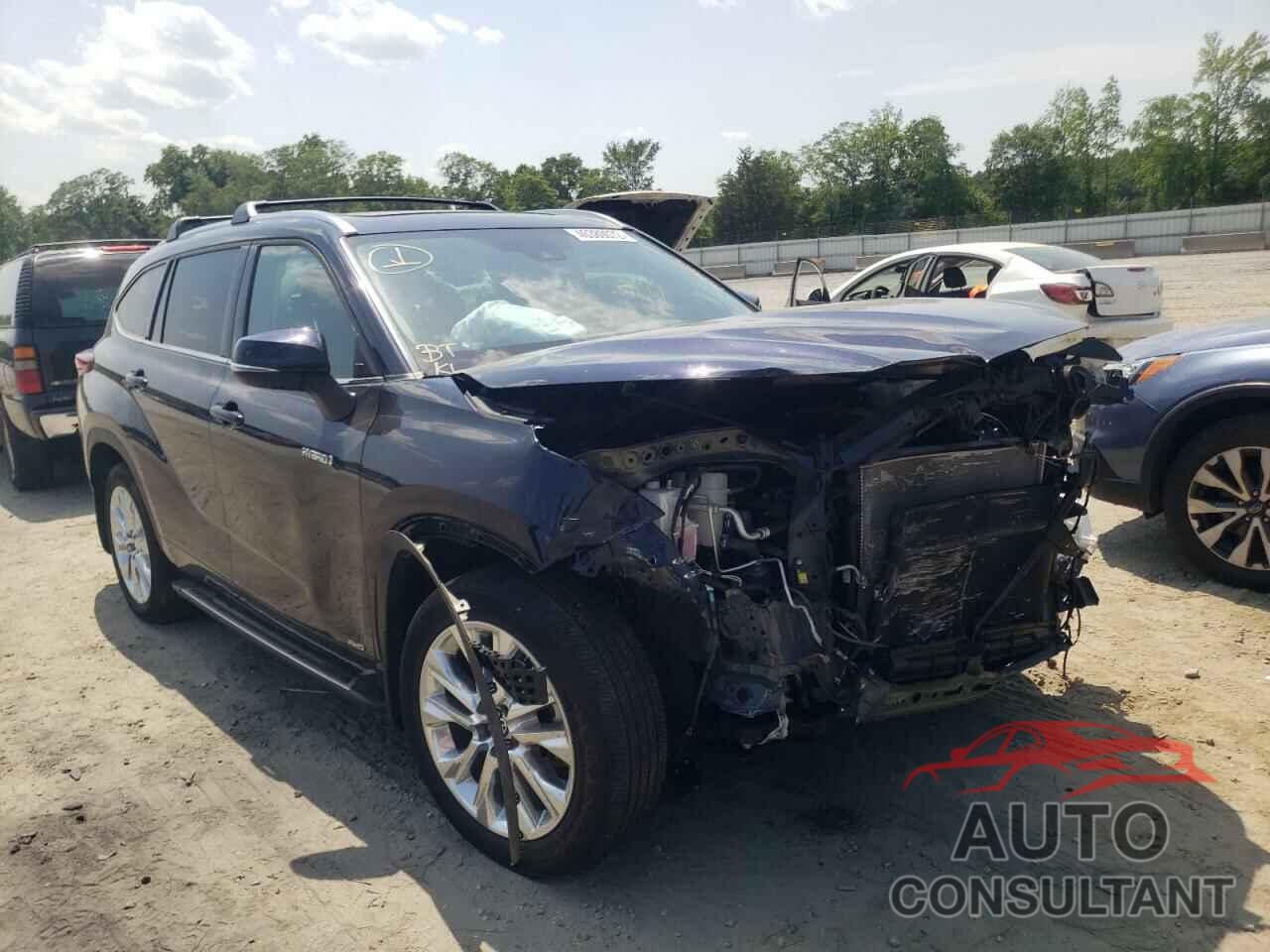 TOYOTA HIGHLANDER 2021 - 5TDDBRCHXMS522235