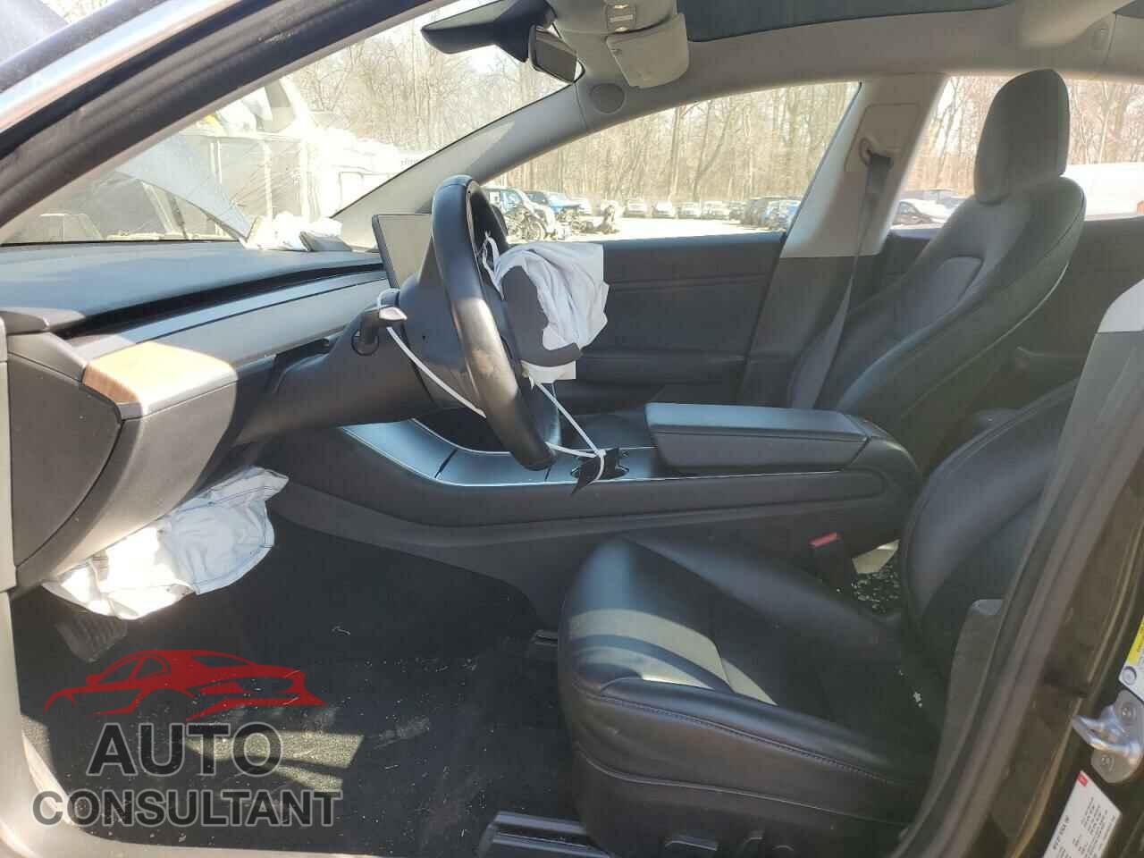 TESLA MODEL 3 2018 - 5YJ3E1EA3JF044289