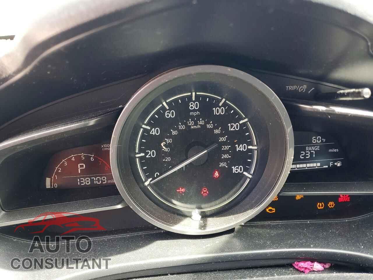 MAZDA 3 2018 - 3MZBN1L31JM240093