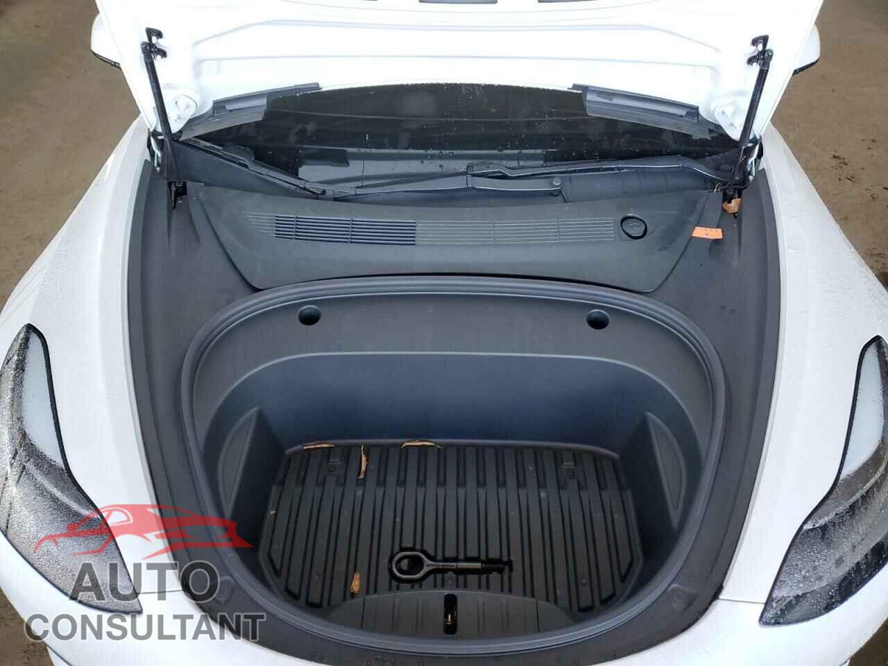 TESLA MODEL 3 2021 - 5YJ3E1EA2MF940393