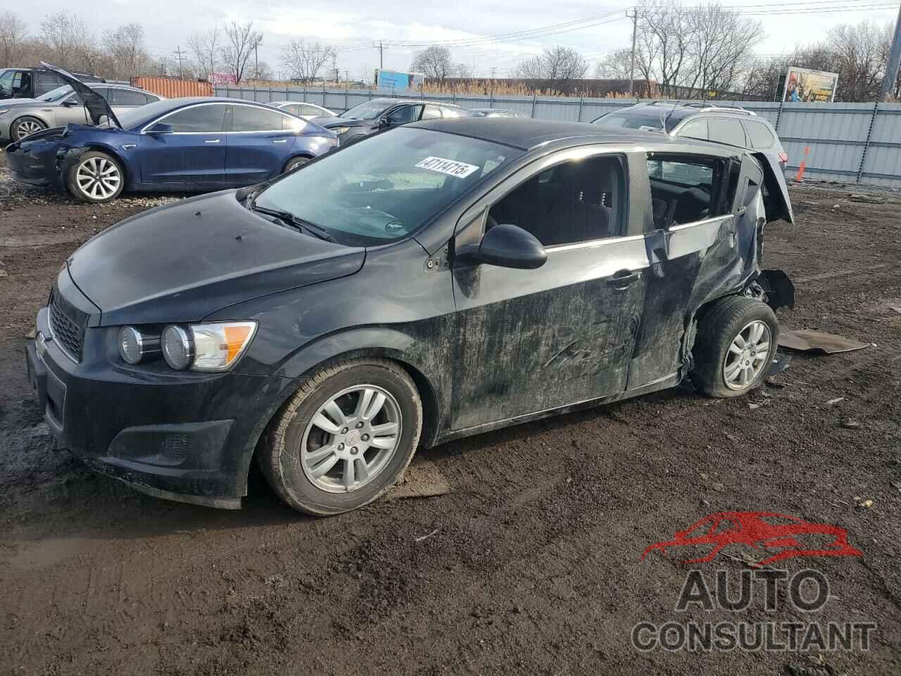 CHEVROLET SONIC 2012 - 1G1JC6SH6C4176221