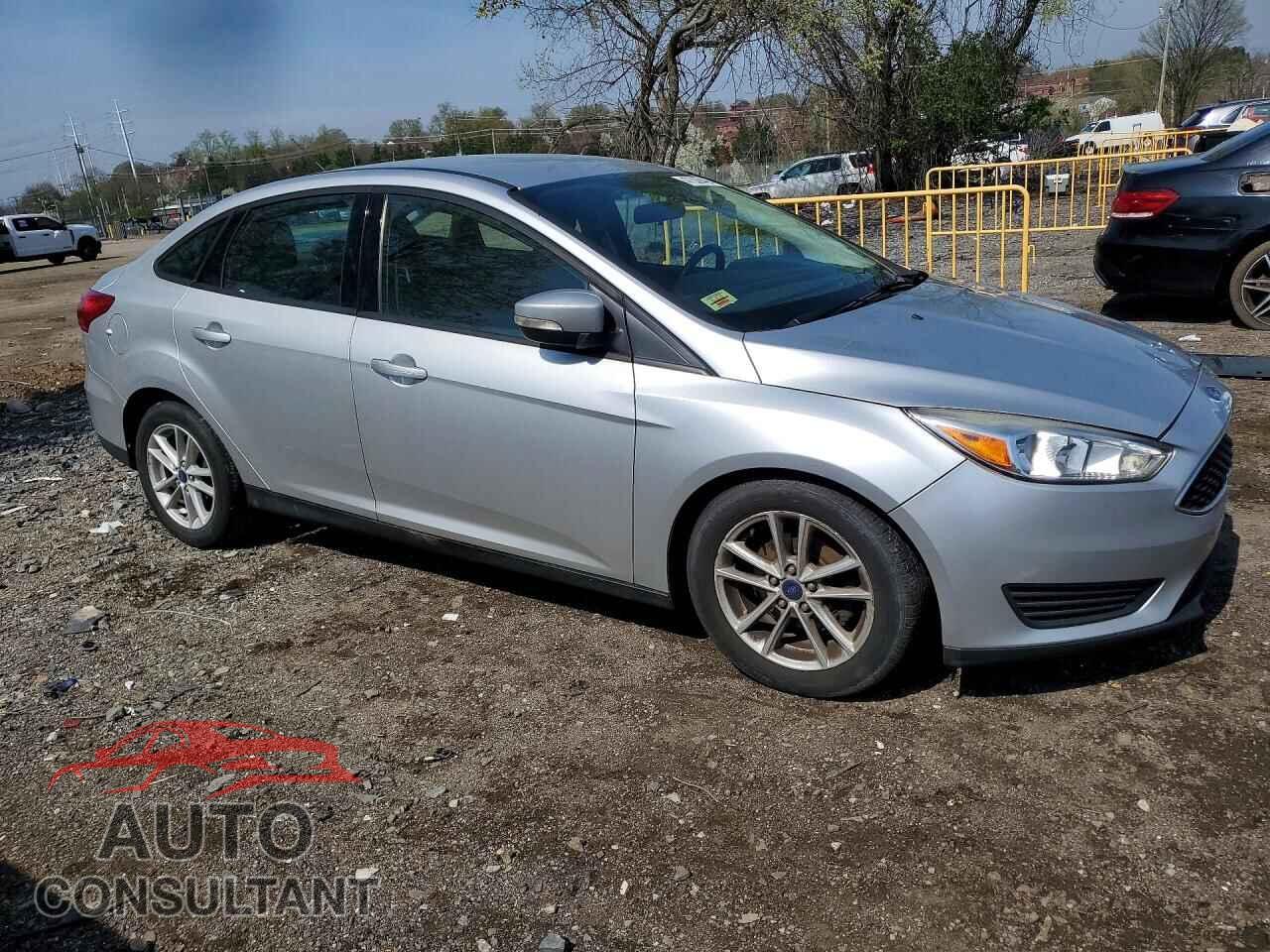 FORD FOCUS 2017 - 1FADP3F26HL335982
