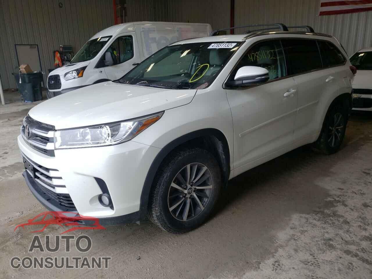 TOYOTA HIGHLANDER 2017 - 5TDJZRFH2HS512329