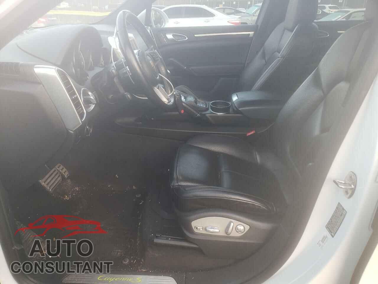 PORSCHE CAYENNE 2017 - WP1AE2A21HLA69743