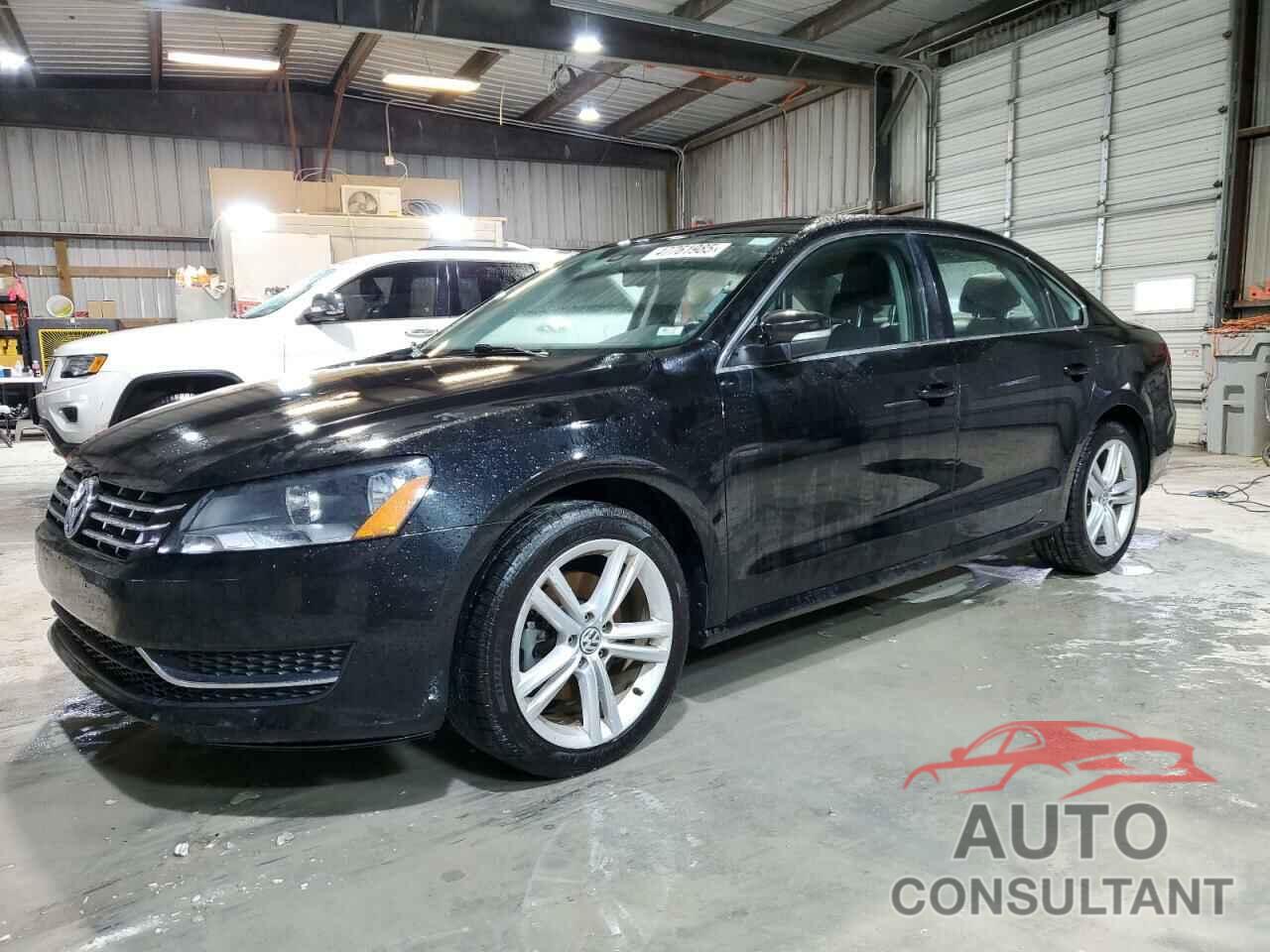 VOLKSWAGEN PASSAT 2014 - 1VWBN7A38EC076466