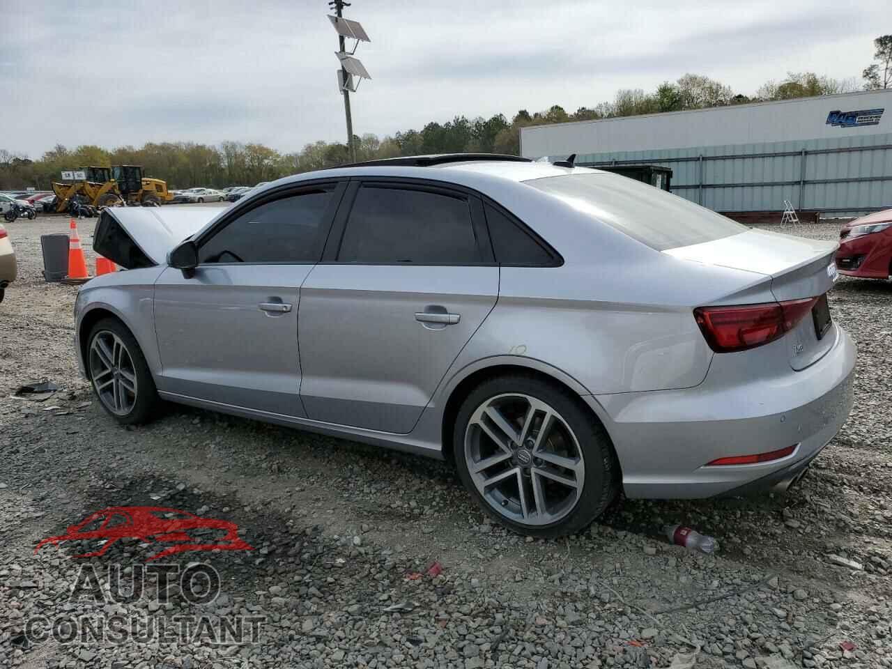 AUDI A3 2020 - WAUCUGFF8LA052543