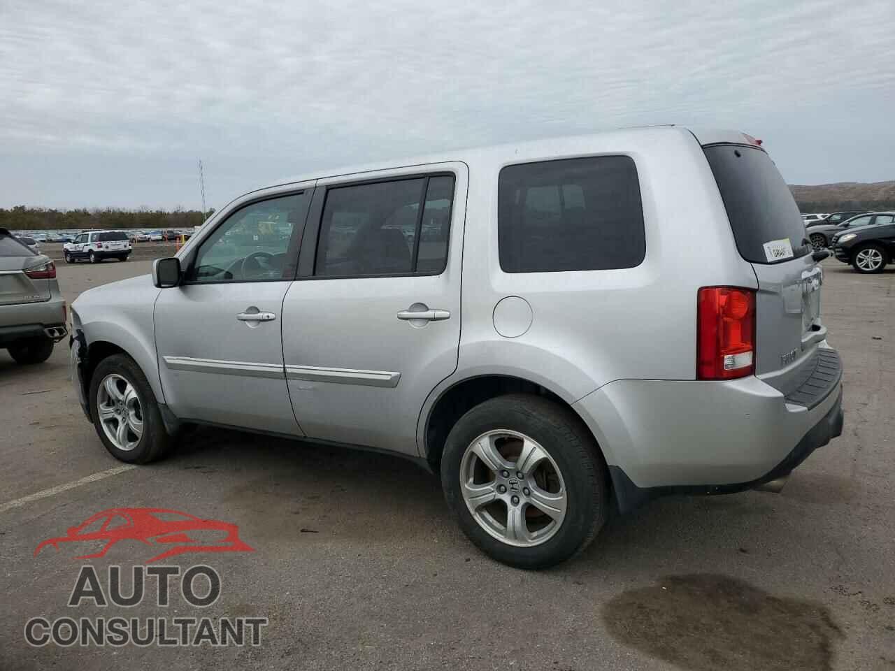 HONDA PILOT 2012 - 5FNYF3H55CB015716