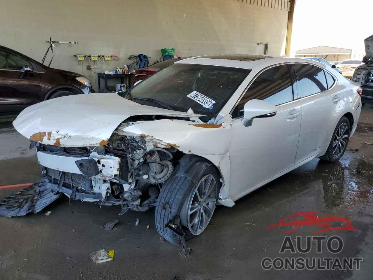 LEXUS ES300 2016 - JTHBW1GG1G2110875