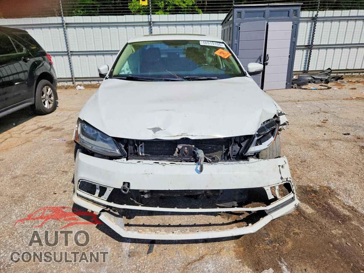 VOLKSWAGEN JETTA 2017 - 3VWDB7AJ7HM250689