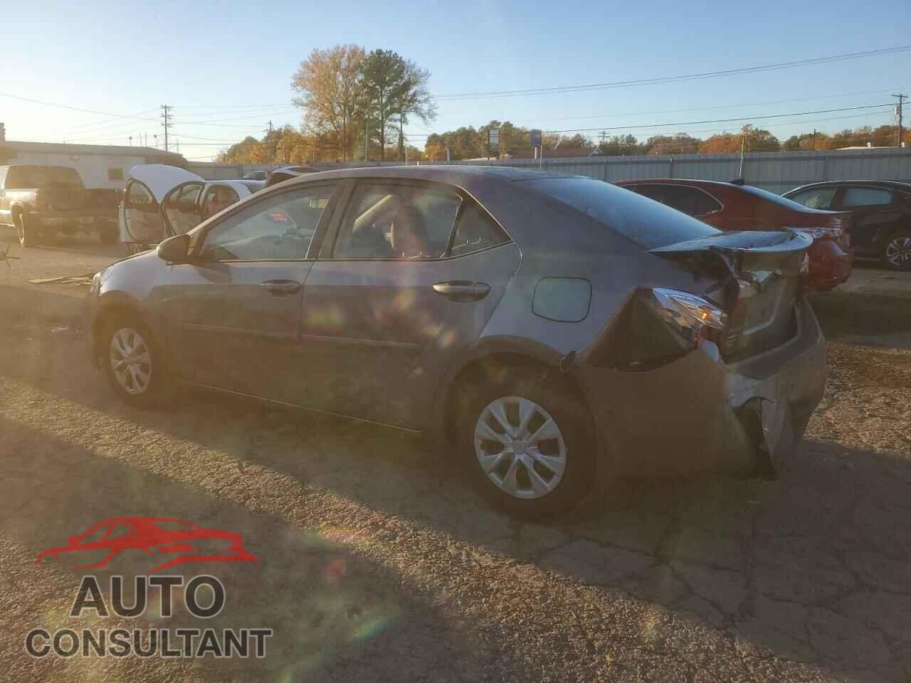 TOYOTA COROLLA 2015 - 2T1BPRHEXFC302256