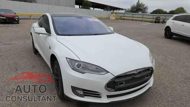 TESLA MODEL S 2013 - 5YJSA1DP2DFP03495