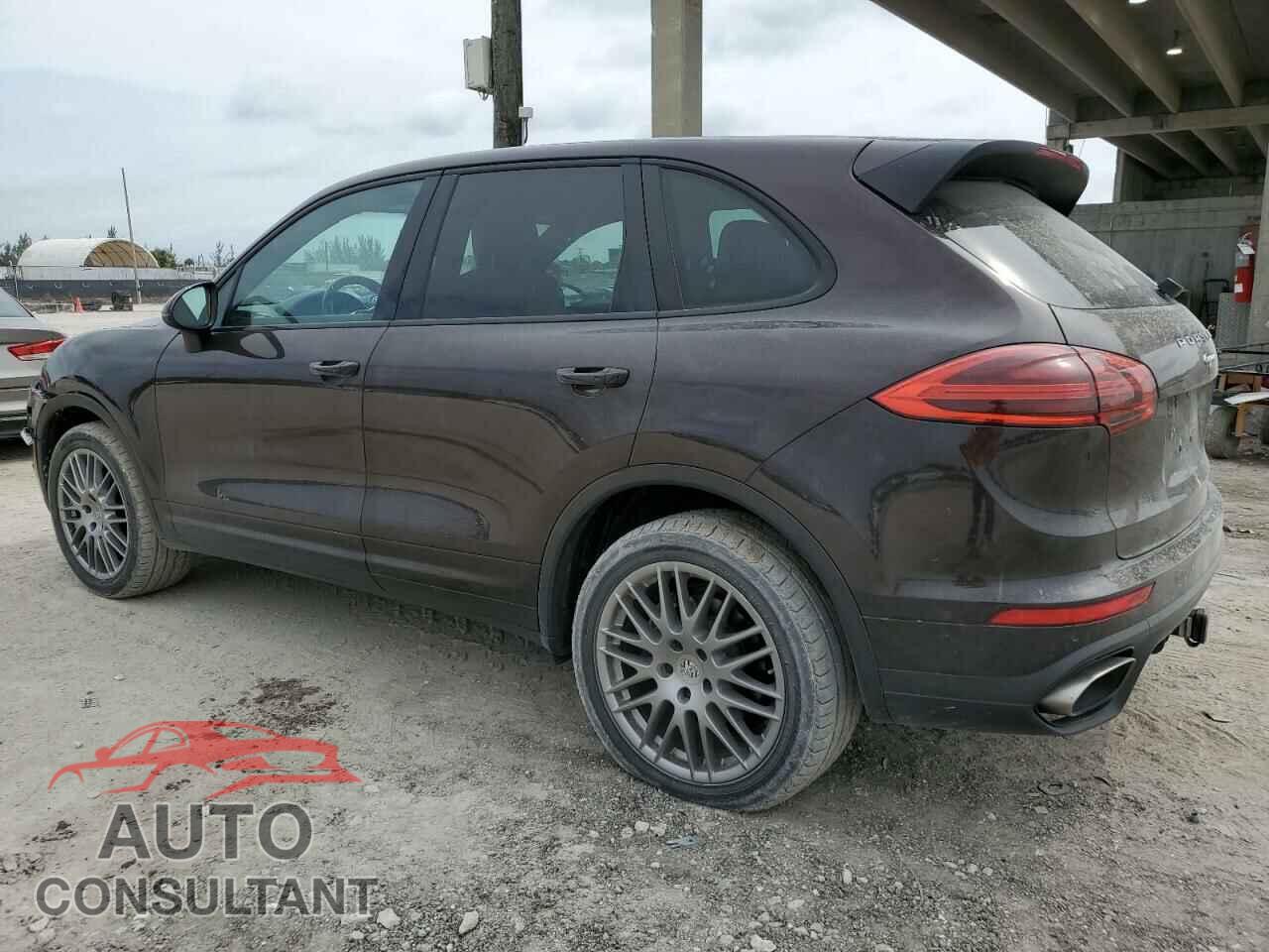 PORSCHE CAYENNE 2016 - WP1AA2A2XGKA08116