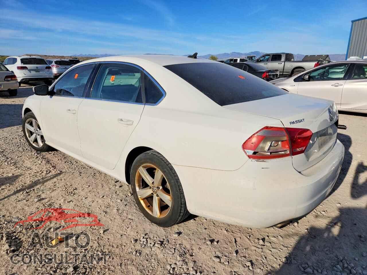 VOLKSWAGEN PASSAT 2014 - 1VWBS7A34EC049757