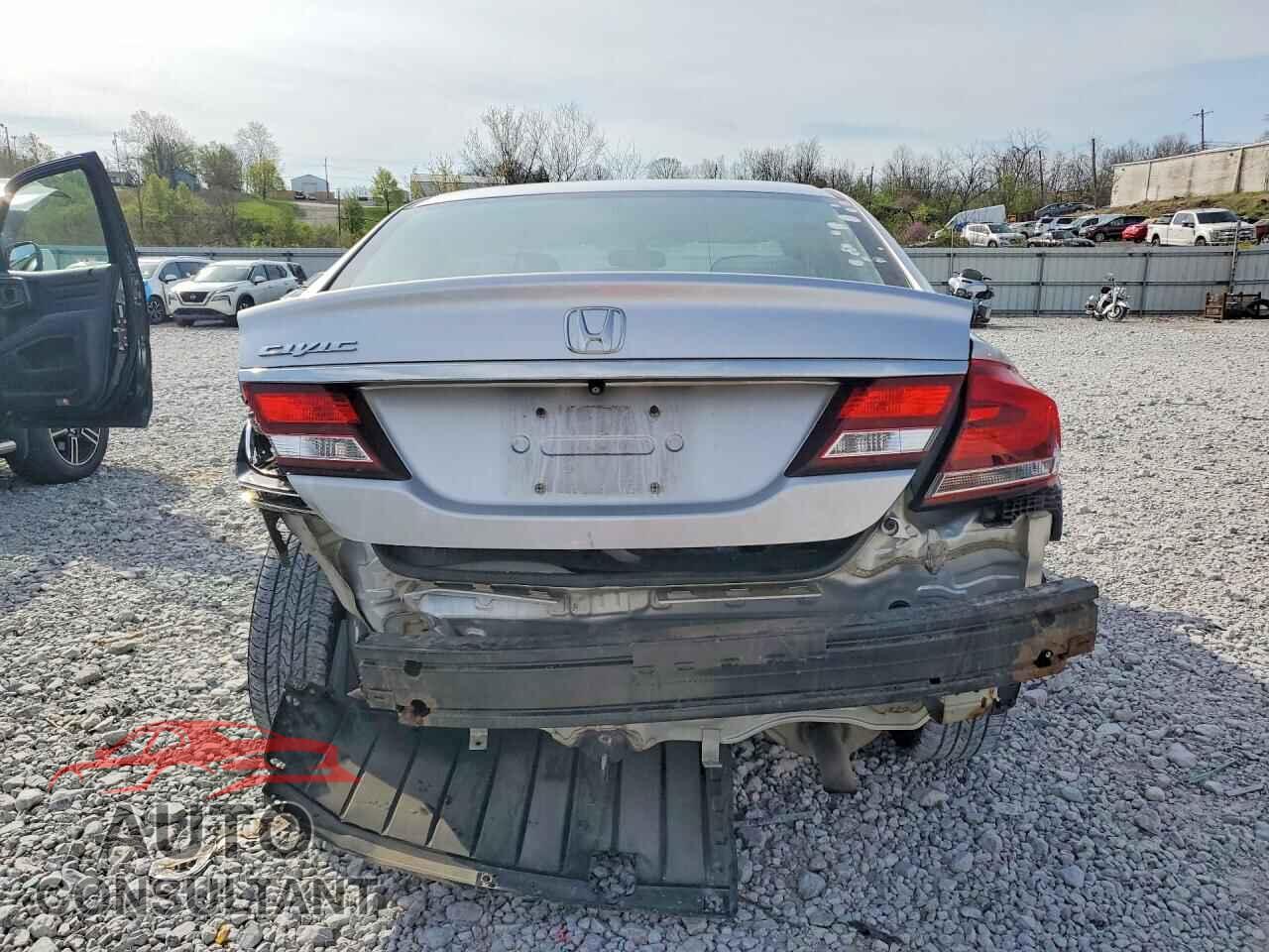 HONDA CIVIC 2013 - 19XFB2F54DE032207