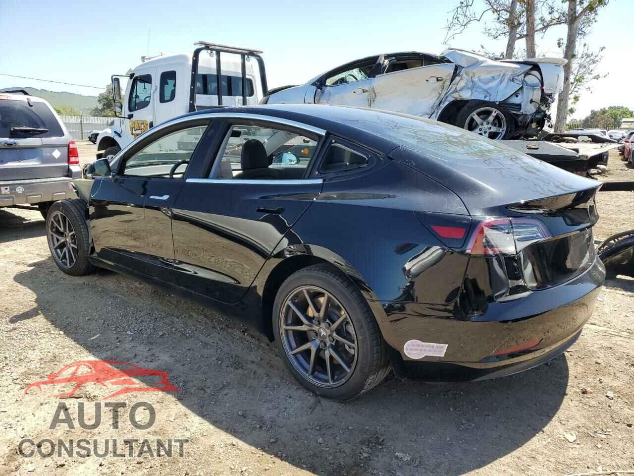 TESLA MODEL 3 2018 - 5YJ3E1EB0JF127509