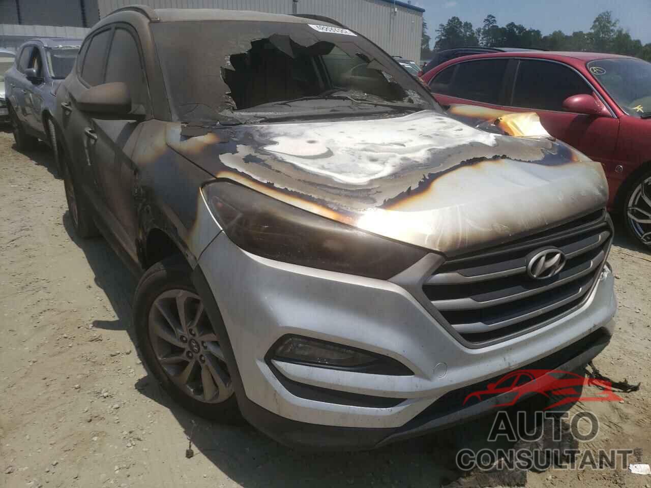 HYUNDAI TUCSON 2018 - KM8J33A43JU693750