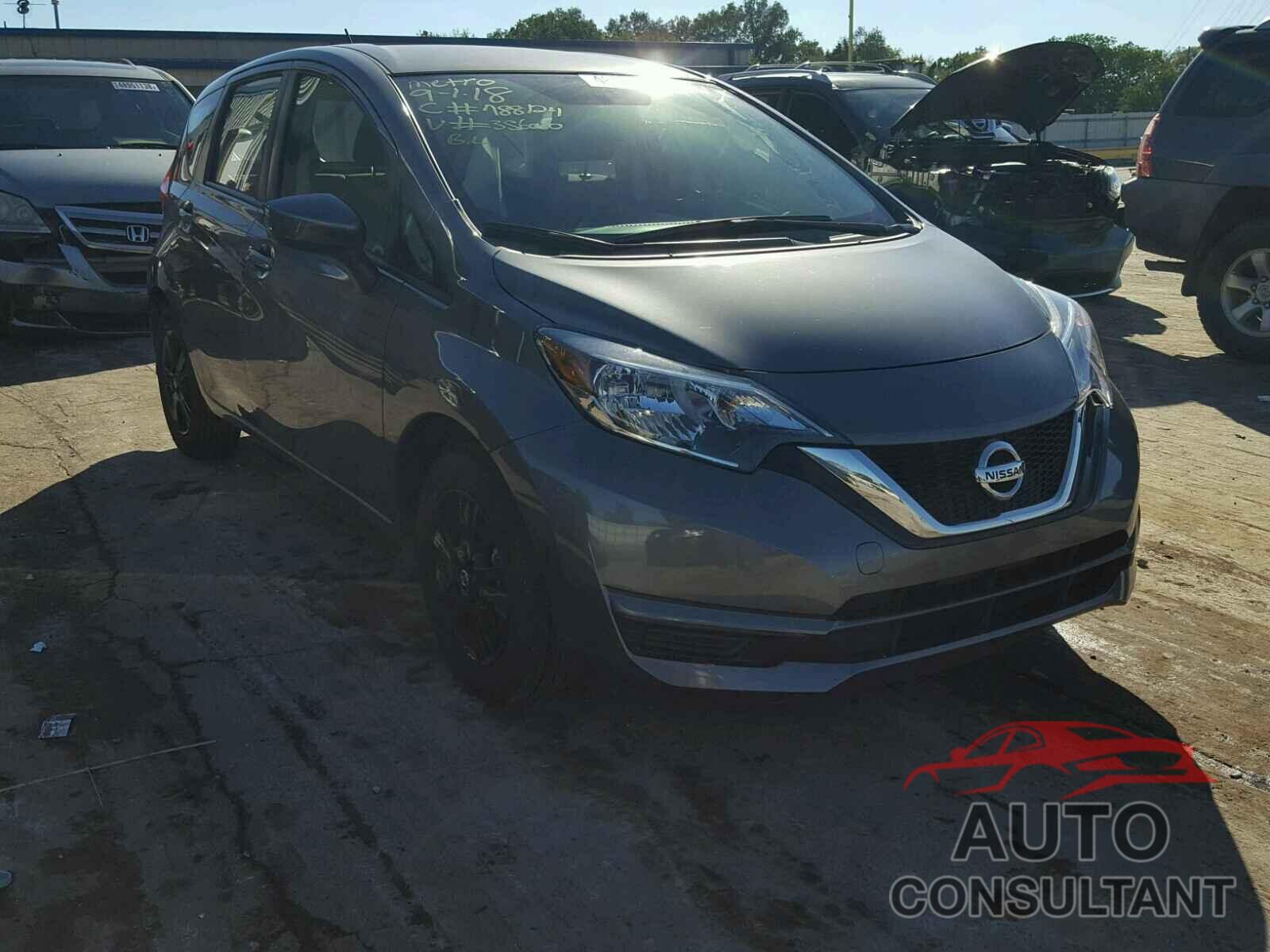 NISSAN VERSA 2018 - 3N1CE2CP8JL356030
