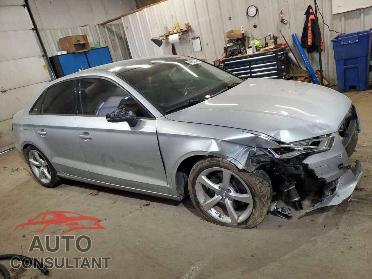 AUDI A3 2015 - WAUBFGFF5F1047195