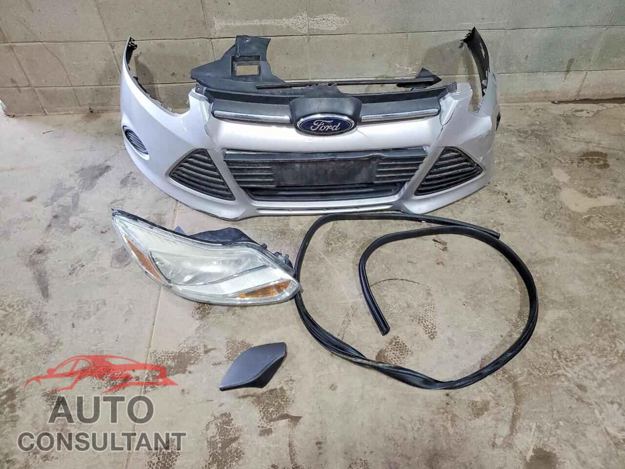 FORD FOCUS 2014 - 1FADP3F29EL461121