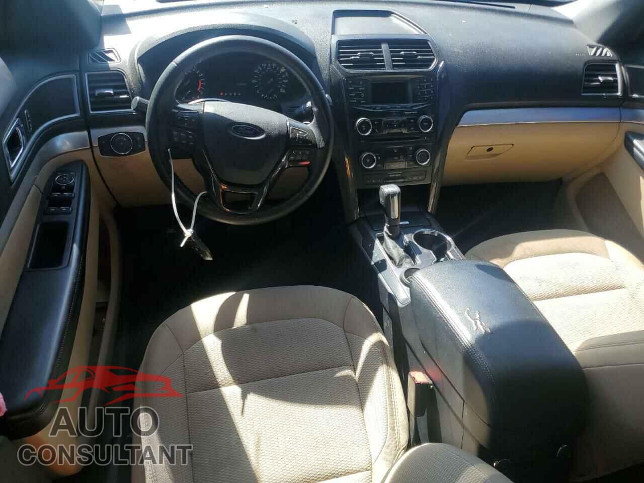 FORD EXPLORER 2017 - 1FM5K7D88HGD78042