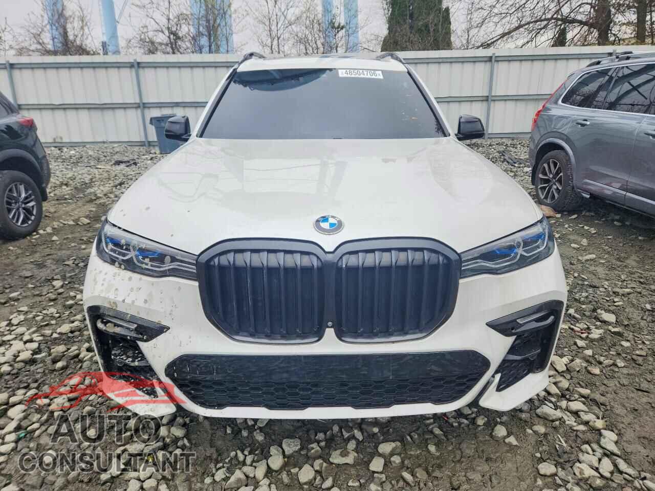 BMW X7 2021 - 5UXCX6C04M9F01774