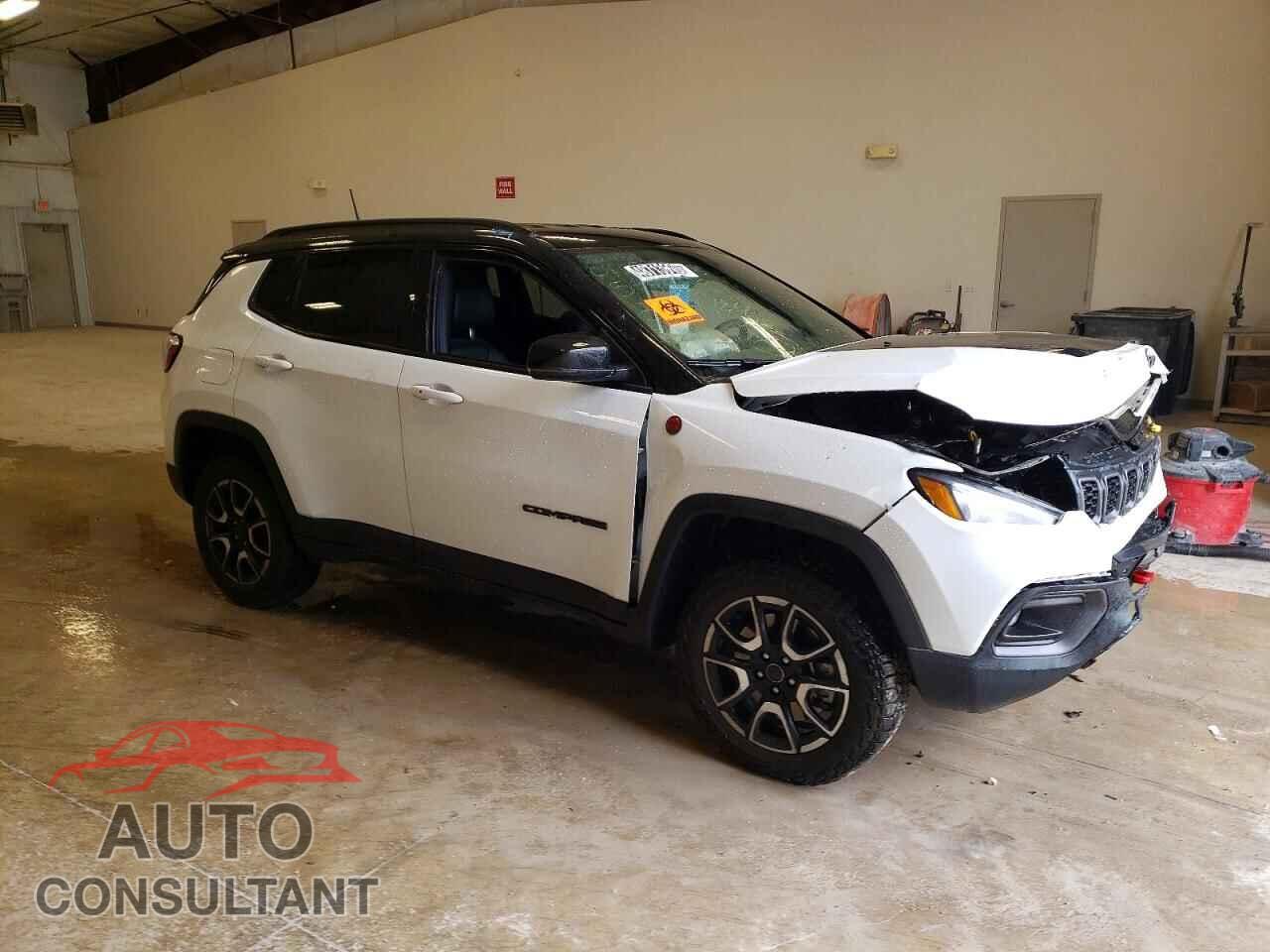 JEEP COMPASS 2025 - 3C4NJDDN2ST594452