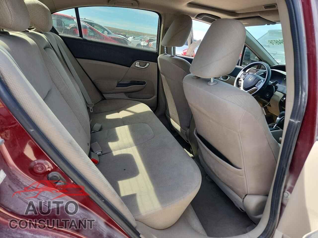 HONDA CIVIC 2012 - 2HGFB2F84CH586197