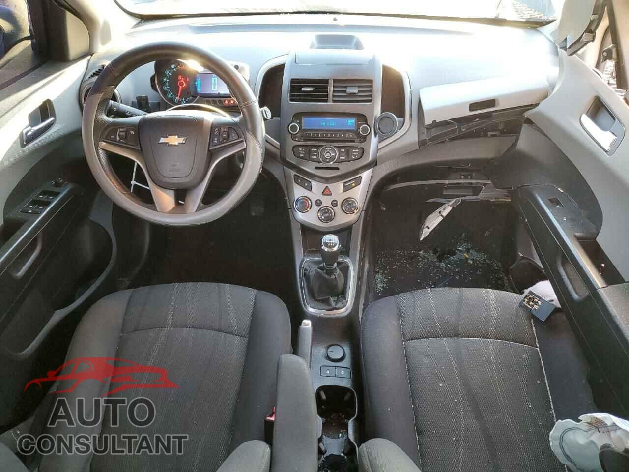 CHEVROLET SONIC 2012 - 1G1JD6SB9C4185147