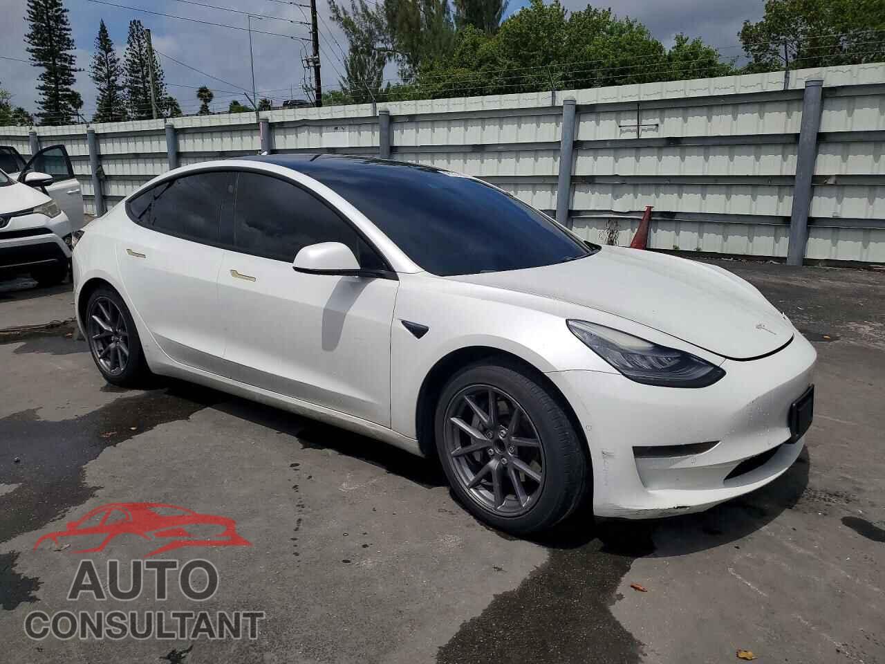 TESLA MODEL 3 2021 - 5YJ3E1EA2MF853819