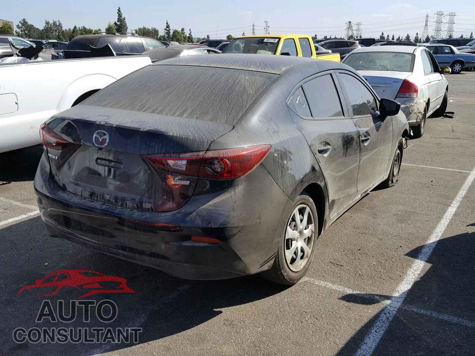 MAZDA 3 2017 - 3MZBN1U76HM152961