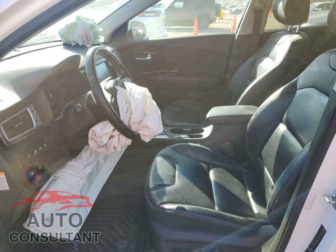 KIA NIRO 2017 - KNDCE3LC4H5038531