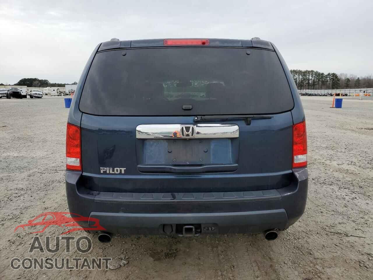 HONDA PILOT 2010 - 5FNYF3H59AB022861